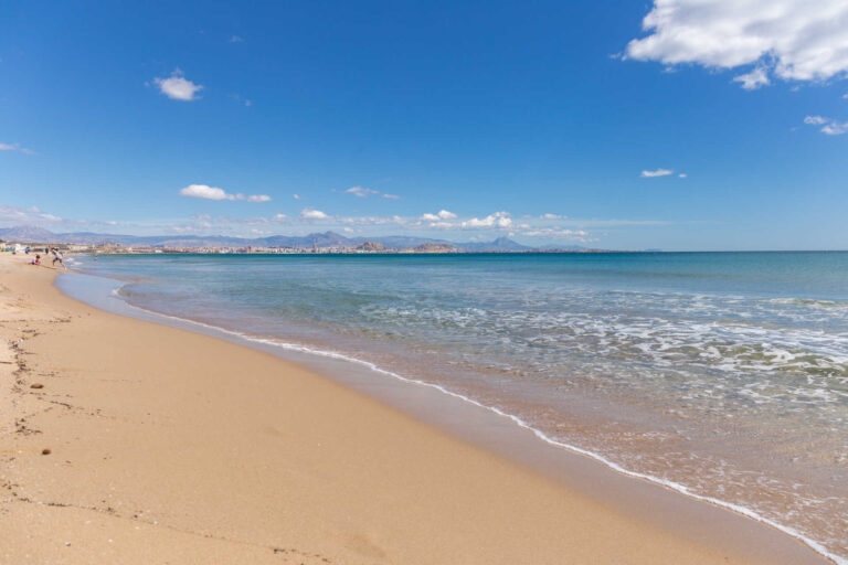 Playa_Saladares_Urbanova_MG_7422